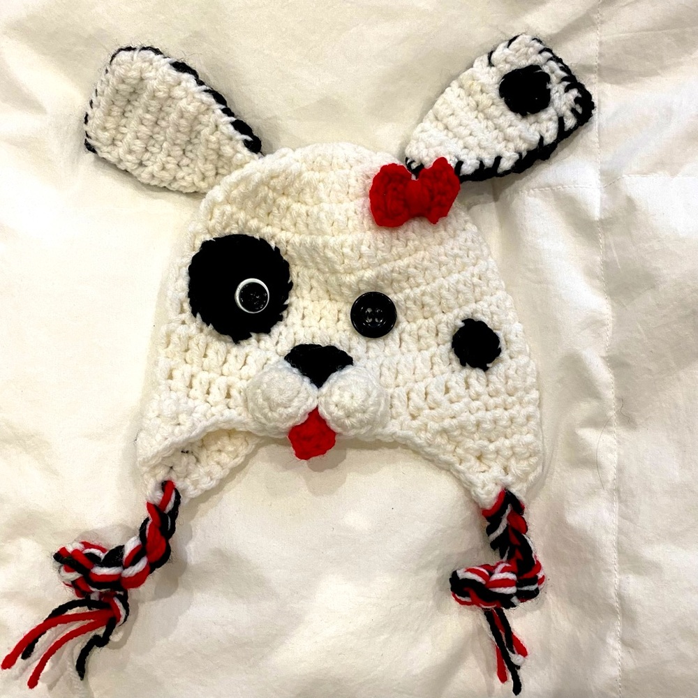 Baby Dalmatian Hand-knit hat